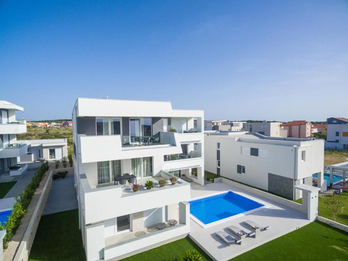Apartments & Rooms Pool Villas Maris Novalja Luaran gambar